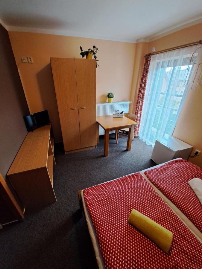 U Bernardyna Hotel Harrachov Bagian luar foto