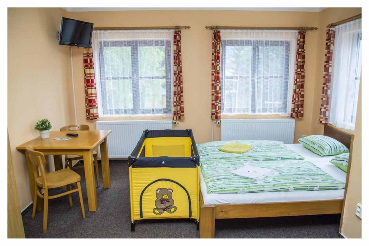 U Bernardyna Hotel Harrachov Bagian luar foto